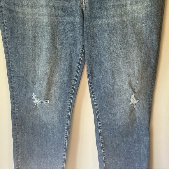 Maurices Distressed Light Wash Skinny Jean Size 18W - Picture 7 of 11